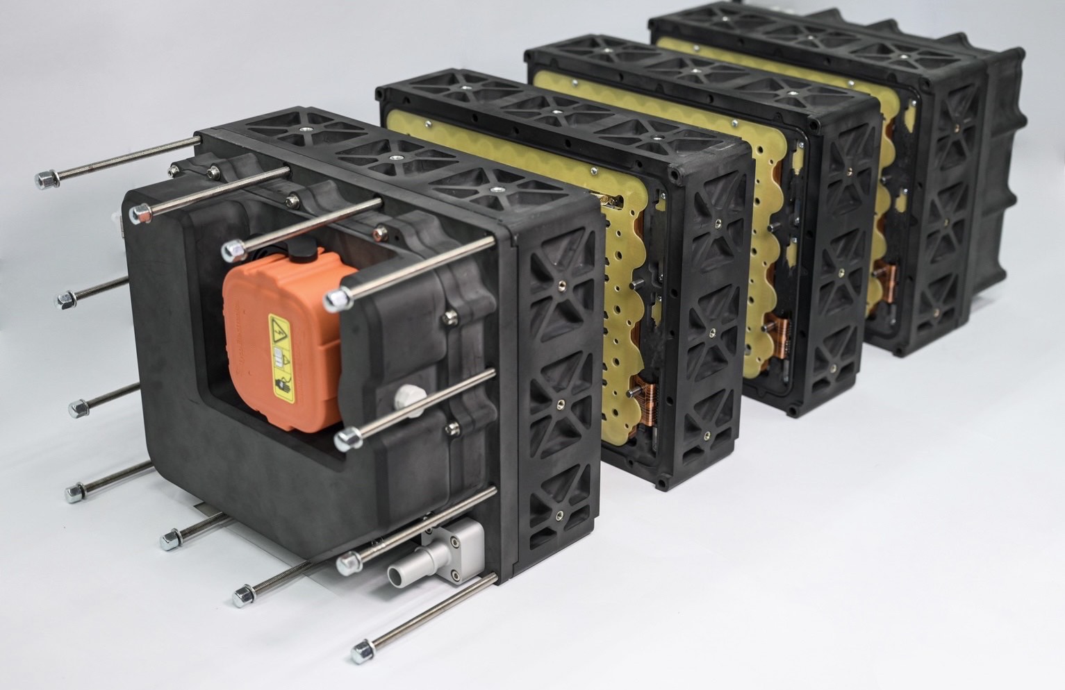 XING Mobility Releases Innovative IMMERSIO™ Cell-to-Pack Immersion-Cooled Battery